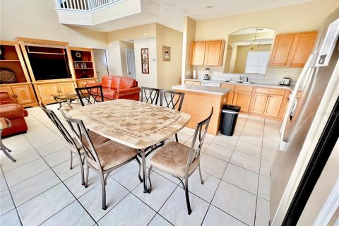 Casa en venta en Kissimmee, Florida, 7 dormitorios, 267.65 m2 № 847421 - foto 5