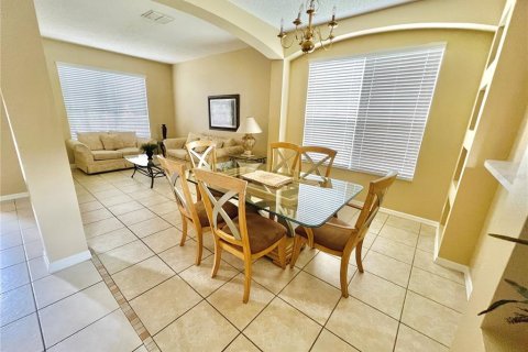 Villa ou maison à vendre à Kissimmee, Floride: 7 chambres, 267.65 m2 № 847421 - photo 14