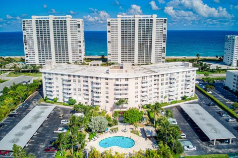 Condominio en venta en Boca Raton, Florida, 2 dormitorios, 139.07 m2 № 846352 - foto 30