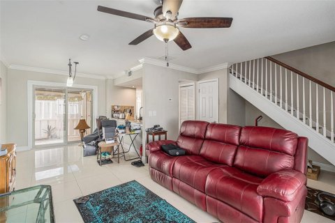 Touwnhouse à vendre à Tampa, Floride: 2 chambres, 98.1 m2 № 1354010 - photo 6