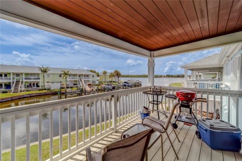 Copropriété à vendre à Saint Petersburg, Floride: 2 chambres, 66.89 m2 № 1350673 - photo 30