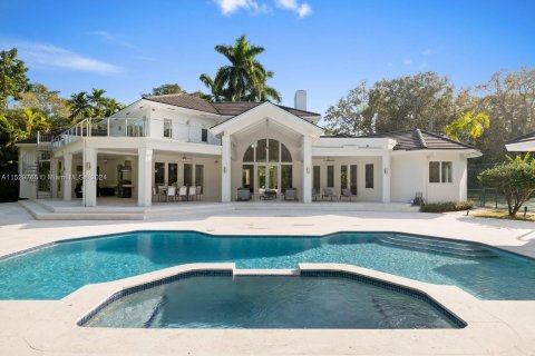 Casa en venta en Pinecrest, Florida, 6 dormitorios, 528.89 m2 № 997709 - foto 1