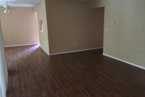 Condominio en venta en Orlando, Florida, 3 dormitorios, 125.23 m2 № 1424578 - foto 3