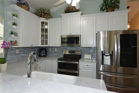 Casa en venta en Palm Harbor, Florida, 2 dormitorios, 102.19 m2 № 1341215 - foto 11