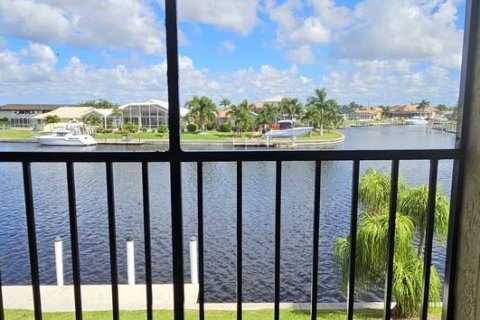 Copropriété à louer à Punta Gorda, Floride: 2 chambres, 96.99 m2 № 1341123 - photo 3