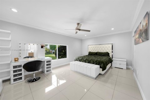 Villa ou maison à vendre à North Miami Beach, Floride: 4 chambres, 261.15 m2 № 1291730 - photo 26