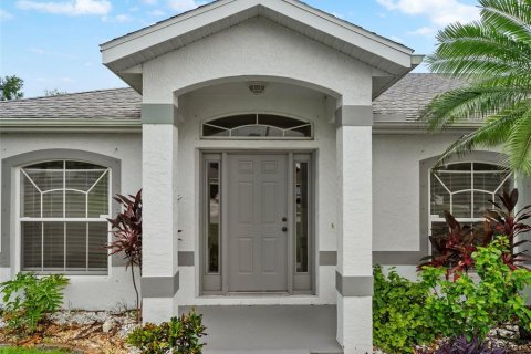 Villa ou maison à vendre à North Port, Floride: 3 chambres, 130.43 m2 № 1276874 - photo 11