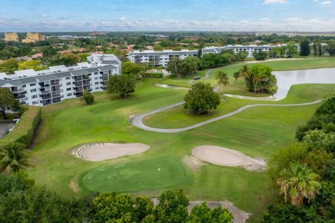 Condo in Weston, Florida, 2 bedrooms  № 1146125 - photo 3