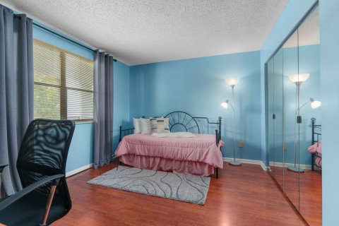 Condo in Weston, Florida, 2 bedrooms  № 1146125 - photo 20