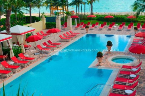 Copropriété à vendre à Sunny Isles Beach, Floride: 4 chambres, 254.18 m2 № 993878 - photo 29