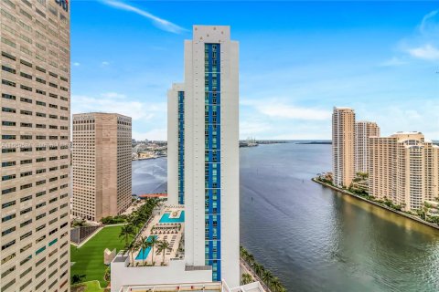 Condominio en venta en Miami, Florida, 2 dormitorios, 93.46 m2 № 1386265 - foto 11