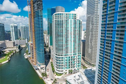 Condominio en venta en Miami, Florida, 2 dormitorios, 93.46 m2 № 1386265 - foto 1