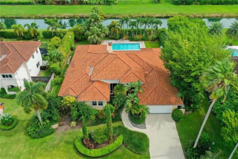 Casa en venta en Palmetto Bay, Florida, 5 dormitorios, 329.8 m2 № 1385787 - foto 3