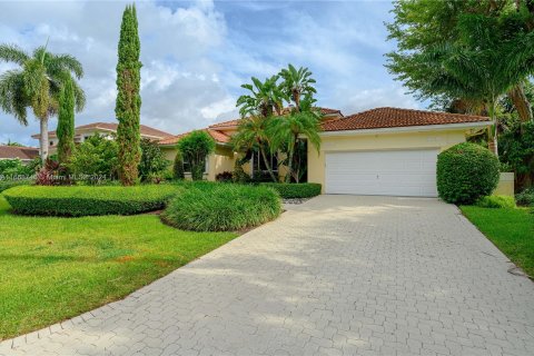 Casa en venta en Palmetto Bay, Florida, 5 dormitorios, 329.8 m2 № 1385787 - foto 9