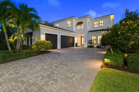 House in Palm Beach Gardens, Florida 5 bedrooms, 336.58 sq.m. № 1183780 - photo 7