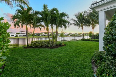 Villa ou maison à vendre à Palm Beach Gardens, Floride: 5 chambres, 336.58 m2 № 1183780 - photo 9