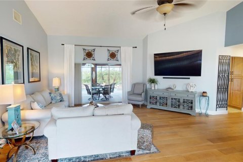 Villa ou maison à vendre à Punta Gorda, Floride: 3 chambres, 175.03 m2 № 748722 - photo 8