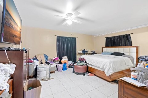 Casa en venta en Lauderhill, Florida, 2 dormitorios, 139.54 m2 № 1134856 - foto 12