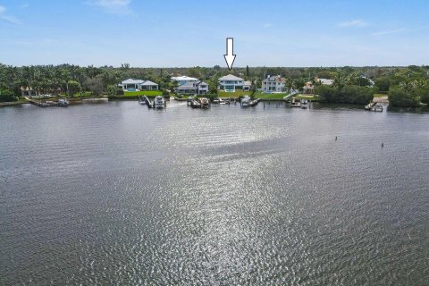 Casa en venta en Jupiter, Florida, 5 dormitorios, 861.48 m2 № 1011621 - foto 4