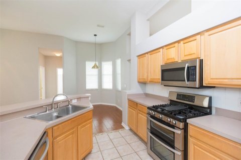 Casa en venta en Wesley Chapel, Florida, 4 dormitorios, 203.73 m2 № 1389052 - foto 3