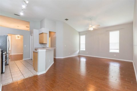 Casa en venta en Wesley Chapel, Florida, 4 dormitorios, 203.73 m2 № 1389052 - foto 19