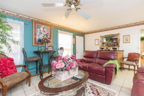 Villa ou maison à vendre à Tampa, Floride: 4 chambres, 179.3 m2 № 1389082 - photo 14