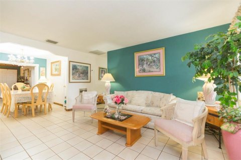 Villa ou maison à vendre à Tampa, Floride: 4 chambres, 179.3 m2 № 1389082 - photo 7