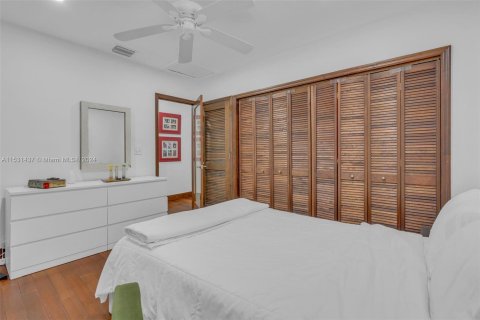 Купить виллу или дом в Майами-Шорс, Флорида 3 спальни, 183.48м2, № 1006734 - фото 24