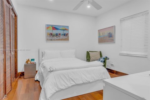 Casa en venta en Miami Shores, Florida, 3 dormitorios, 183.48 m2 № 1006734 - foto 23