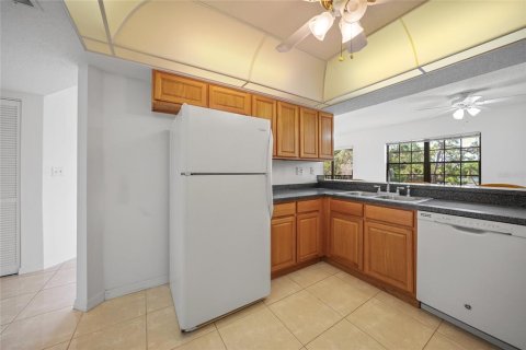 Condo in Punta Gorda, Florida, 2 bedrooms  № 1263272 - photo 11