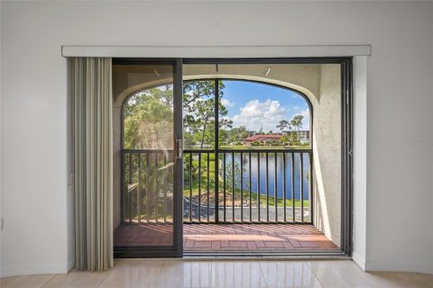 Copropriété à vendre à Punta Gorda, Floride: 2 chambres, 116.87 m2 № 1263272 - photo 24