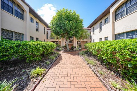 Condo in Punta Gorda, Florida, 2 bedrooms  № 1263272 - photo 2