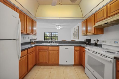 Copropriété à vendre à Punta Gorda, Floride: 2 chambres, 116.87 m2 № 1263272 - photo 9