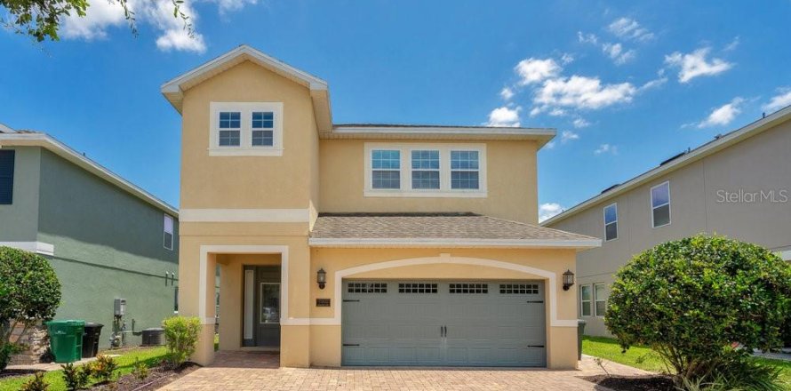 Casa en Kissimmee, Florida 6 dormitorios, 308.16 m2 № 1298128