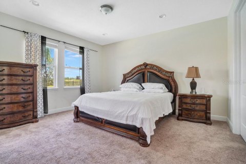 Villa ou maison à vendre à Kissimmee, Floride: 6 chambres, 308.16 m2 № 1298128 - photo 12