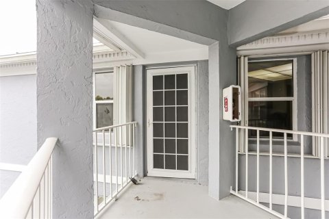 Condominio en venta en Stuart, Florida, 2 dormitorios, 111.48 m2 № 910412 - foto 2