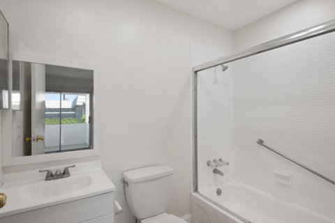 Condominio en venta en Delray Beach, Florida, 1 dormitorio, 66.89 m2 № 1002792 - foto 21