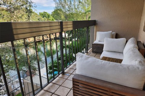 Condominio en venta en Coral Gables, Florida, 2 dormitorios, 94.67 m2 № 862387 - foto 16