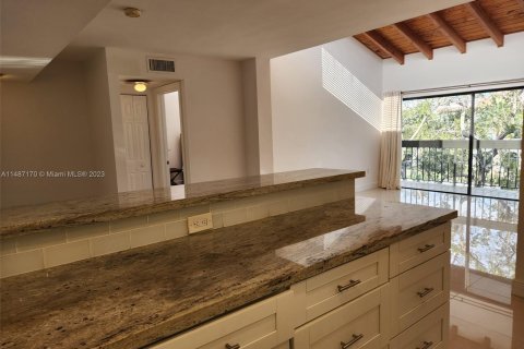 Condominio en venta en Coral Gables, Florida, 2 dormitorios, 94.67 m2 № 862387 - foto 4