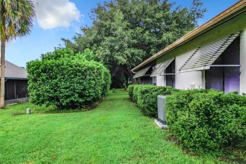 Villa ou maison à vendre à Orlando, Floride: 2 chambres, 130.99 m2 № 1336630 - photo 25