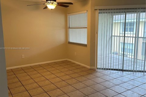 Condo in Homestead, Florida, 2 bedrooms  № 1394331 - photo 5