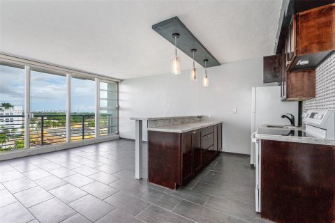 Copropriété à vendre à Hollywood, Floride: 44.04 m2 № 1394330 - photo 9