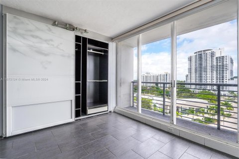 Condominio en venta en Hollywood, Florida, 44.04 m2 № 1394330 - foto 14