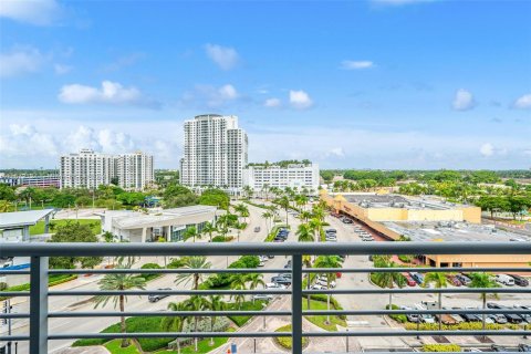 Studio in the Condo in Hollywood, Florida  № 1394330 - photo 20