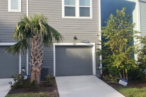 House in Jacksonville, Florida 2 bedrooms, 126.81 sq.m. № 891566 - photo 6