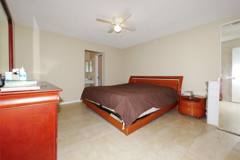 Villa ou maison à vendre à Davie, Floride: 3 chambres, 142.33 m2 № 1094005 - photo 16