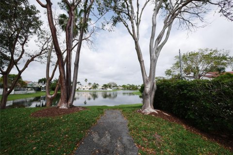 Villa ou maison à vendre à Davie, Floride: 3 chambres, 142.33 m2 № 1094005 - photo 24