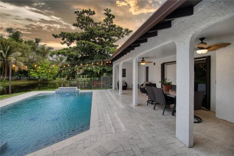 Villa ou maison à vendre à Davie, Floride: 4 chambres, 221.29 m2 № 1238231 - photo 21