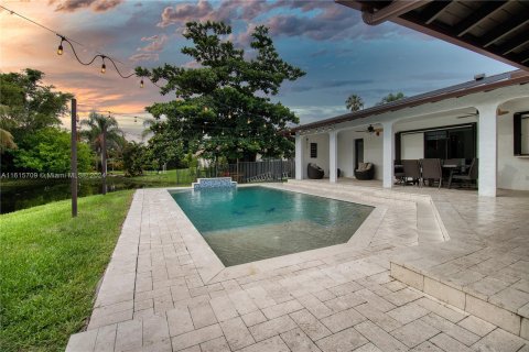 Villa ou maison à vendre à Davie, Floride: 4 chambres, 221.29 m2 № 1238231 - photo 19