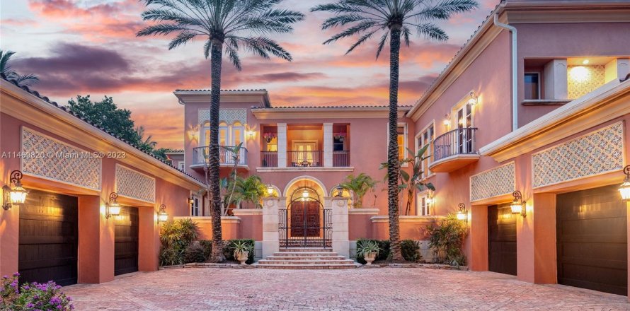 Villa ou maison à Hillsboro Beach, Floride 6 chambres, 887.4 m2 № 782879